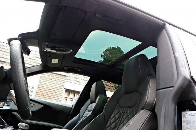 Audi Q8 60 TFSI e quattro Competition, Panoramadak, Trekhaak, ACC, 360°