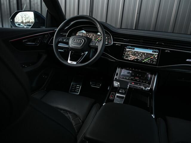 Audi Q8 55 TFSI e quattro Pro Line S · Panoramadak · S-seats met massage · Stoelverwarming en ventilatie · Ambiance interieur · B&O Sound · 360 Camera · Adaptive Cruise · Soft Close · Keyless entry