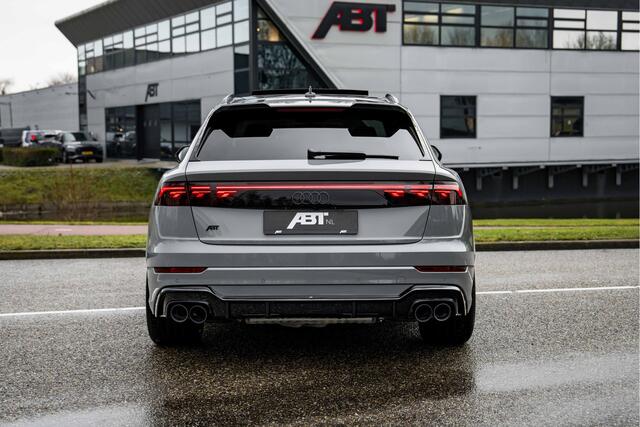 Audi Q8 60 TFSI e ABT Aero Competition | Audi Exclusive Nardogrijs | Advanced onderstel | Stoelventilatie + massagefunctie | Uitgebreid lederpakket | Carbon | Head up | B&O | Servosluiting