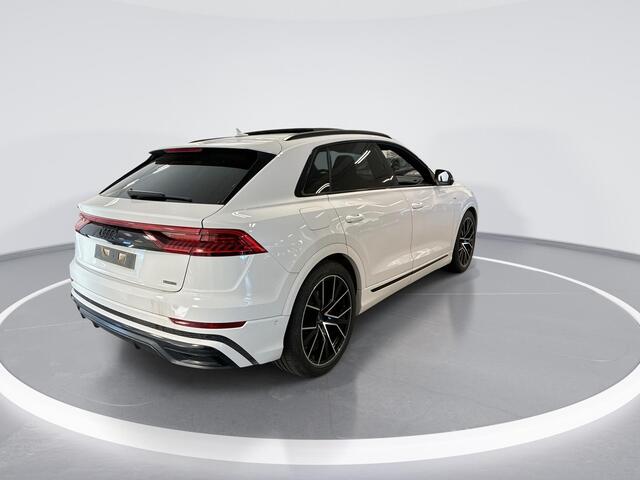 Audi Q8 60 TFSIe 462pk Tiptronic Quattro Pro Line S · Panoramadak · Bang & Olufsen · Luchtvering · 360 Camera · Stoelkoeling · Elek. Voorstoelen · Head-Up · 22'' Inch ·