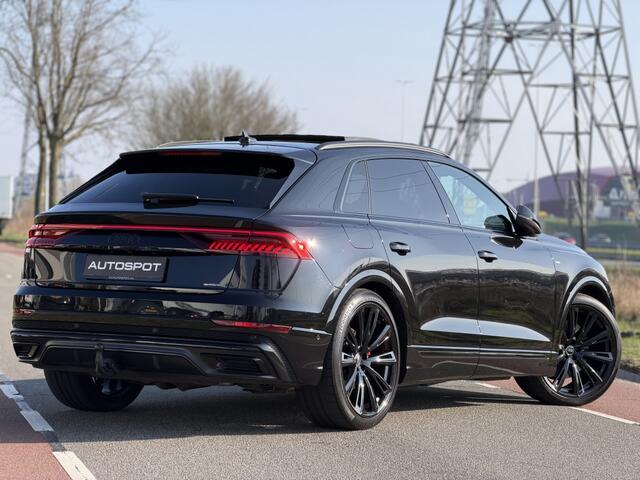 Audi Q8 55 TFSI e Quattro S-Line Competition Pano Rs Zetels