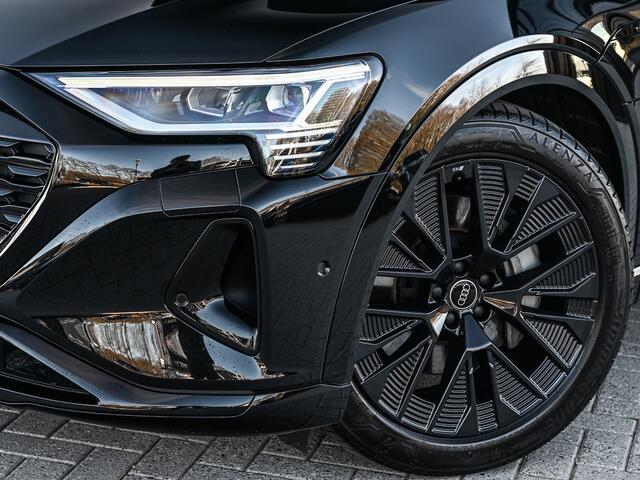 Audi Q8 e-tron 55 quattro Advanced Edition Plus 115 kWh | Panoramdak | Ambiance interieur | Adaptive Cruise | NL-Auto | Memory seats | Keyless