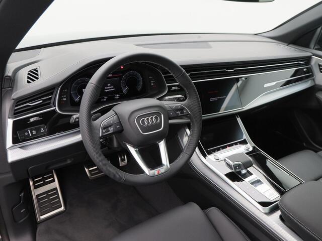 Audi Q8 Pro Line S Competition 60 TFSI e | 490 PK | Sportstoelen plus | Leder Valcona interieur | Glazen Panoramadak | Softclose | Trekhaak & aanhangerassistent |