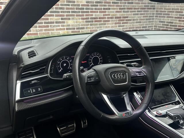 Audi Q8 4.0 TFSI RS Q8 quattro Keramisch Pano B&O Massage Groen