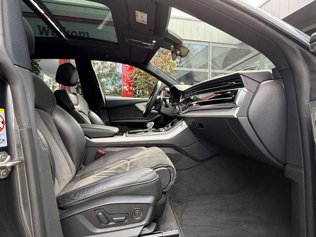 Audi Q8 55 TFSI-e QUATTRO *!* S-LINE *!* PANODAK/ RADAR/ 23 INCH/ SOFTCLOSE/ TREKHAAK *!*