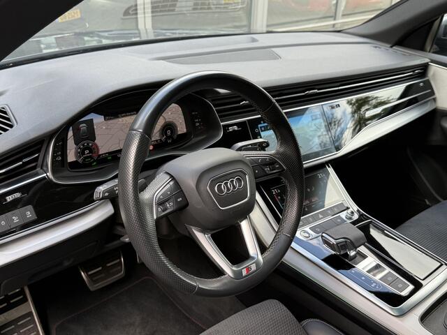Audi Q8 55 TFSI-e QUATTRO *!* S-LINE *!* PANODAK/ RADAR/ 23 INCH/ SOFTCLOSE/ TREKHAAK *!*