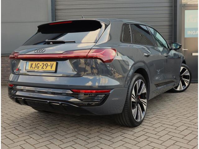 Audi Q8 e-tron 55 quattro S Edition 115 kWh | 94% SOH | Pano | B&O | 22Kw Boordlader | Airco separaat | HUD | 360 | 22 Inch