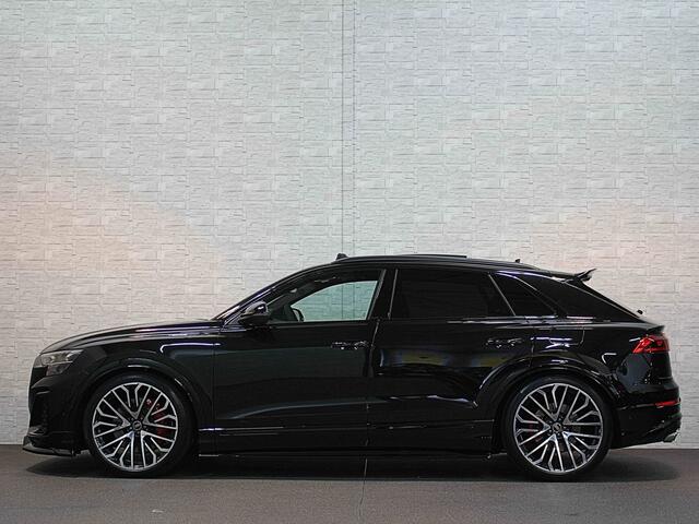 Audi Q8 60e 490pk Competition R.S-Stoelen | 4WS Achteras Besturing | OLED | Laser | SQ8 Uitgevoerd | Massage | Ventilatie | Valcona Leder+ Pakket | B&O Sound | 23'' | Alcantara hemel | Head-Up | Soft-Close | Panodak | 2x Memory | Trekhaak | Keyless-Entry | Luchtv