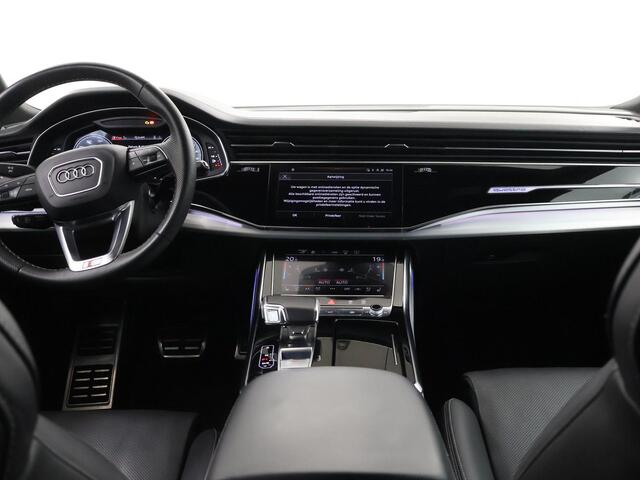 Audi Q8 60 TFSI e quattro Pro Line S Competition | S-Sportstoelen | Trekhaak | Stoelverwarming/Ventilatie/Massage | B&O Audio | Ambienteverlichtingspakket | MATRIX LED | Optiek-Pakket-Zwart | 360 Camera |