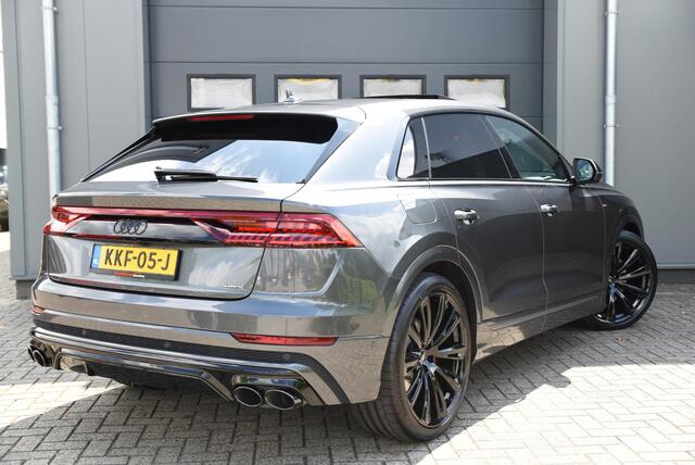 Audi Q8 55 quattro S Edition Competition SOH 93.5% / Schaalstoelen / Panoramadak / Trekhaak