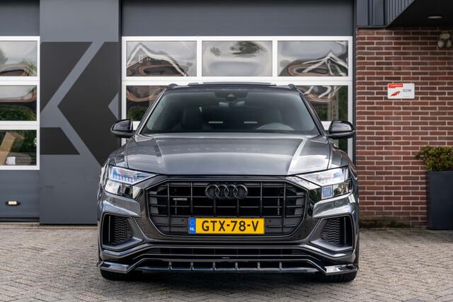 Audi Q8 55 TFSI e quattro Pro Line S | Panorama | RS Seats | Luchtvering | Bang & Olufsen | Trekhaak | Camera | 22' Inch |