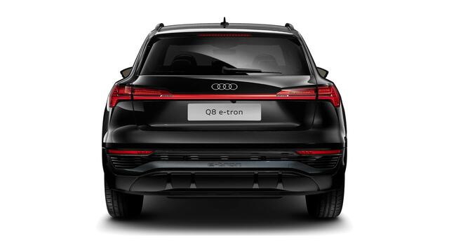 Audi Q8 e-tron 50 quattro S Edition 95 kWh Adaptieve Cruise Control - stoelverwarming voor/achter - Sportstoelen - B&O - Head up - Uitgebreide interieurvoorverwarming - Comfortsleutel - Privacy glas -
