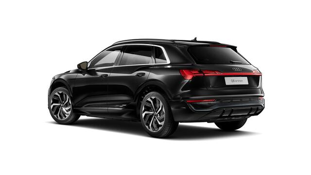Audi Q8 e-tron 50 quattro S Edition 95 kWh Adaptieve Cruise Control - stoelverwarming voor/achter - Sportstoelen - B&O - Head up - Uitgebreide interieurvoorverwarming - Comfortsleutel - Privacy glas -