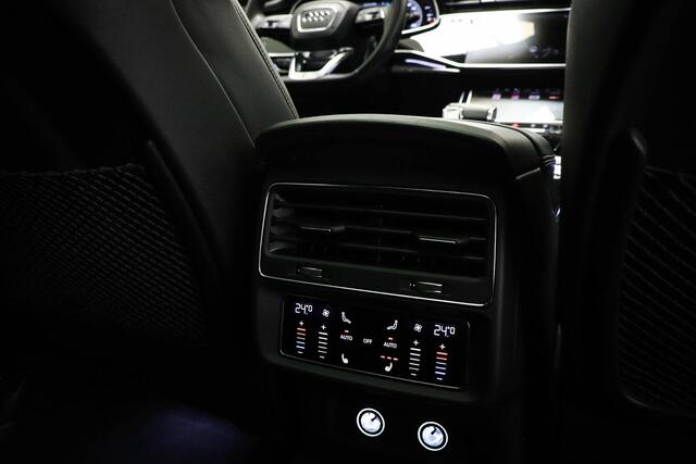 Audi Q8 55 TFSI quattro Pro Line Plus V6 | PANORAMADAK | NACHTZICHT | HEAD UP | SFEERVERLICHTING | SOFTCLOSE | TREKHAAK | 22"