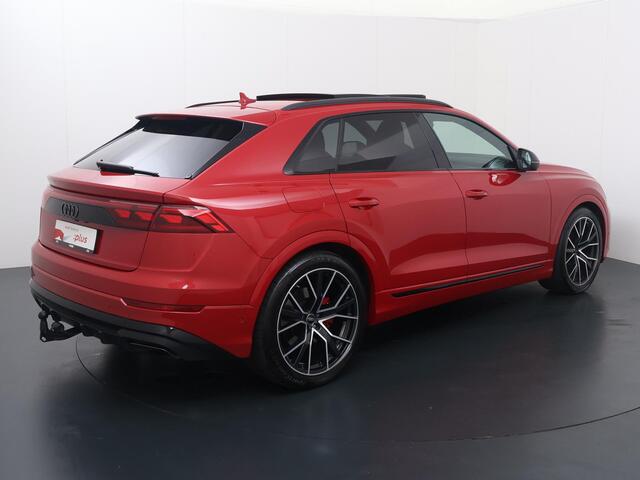 Audi Q8 60 TFSI e quattro Pro Line S Competition | 490 PK | SoH 97% | Trekhaak | Panoramadak | Bang & Olufsen Advanced Soundsystem | Matrix Laser koplampen | Vierwielbesturing | Nachtzicht | S-Line | Head-up display | 22" LM velgen |