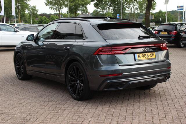 Audi Q8 60 TFSI e quattro Pro Line S Competition / Trekhaak / Panoramadak / 360Camera / Head-up / Softclose / B&O / Matrix LED / 23'' / Keyless / Softclose / Stuur+Stoelverwarming / Stoelmassage / Dodehoek / DAB / ACC