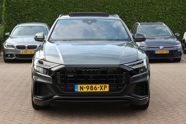 Audi Q8 60 TFSI e quattro Pro Line S Competition / Trekhaak / Panoramadak / 360Camera / Head-up / Softclose / B&O / Matrix LED / 23'' / Keyless / Softclose / Stuur+Stoelverwarming / Stoelmassage / Dodehoek / DAB / ACC