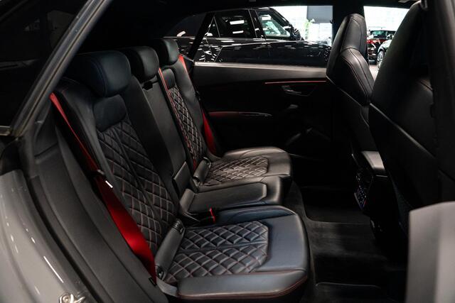 Audi Q8 4.0 TFSI SQ8 quattro *Bang & Olufsen / Panorama / Vierwielbesturing / HUD / Surround-view / Standverwarming*