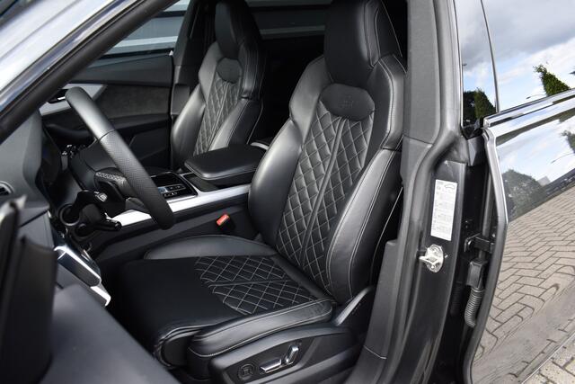 Audi Q8 55 TFSI e Quattro Pro Line S | ACC | RS-Seats | Head-Up | B&O | Softclose | 22'' Wielen | Stuurverwarming | Matrix | Nachtzicht |