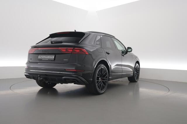 Audi Q8 60 TFSI e quattro Pro Line S Competition | Luchtvering | Pano | Matrix Led | AWD-besturing | Soft Close | 22'' RS | 360cam | B&O | Adapt. Cruise | Memory