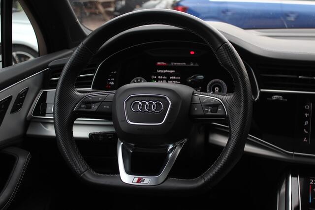 Audi Q8 55 TFSI e quattro Pro Line Plus / Trekhaak / 360Camera / Head-up / Softclose / Matrix LED / 22'' / RS Seats / B&O / Sfeerverlichting / Stoelmassage+Ventilatie / Stuurverwarming / Dodehoek / DAB / ACC
