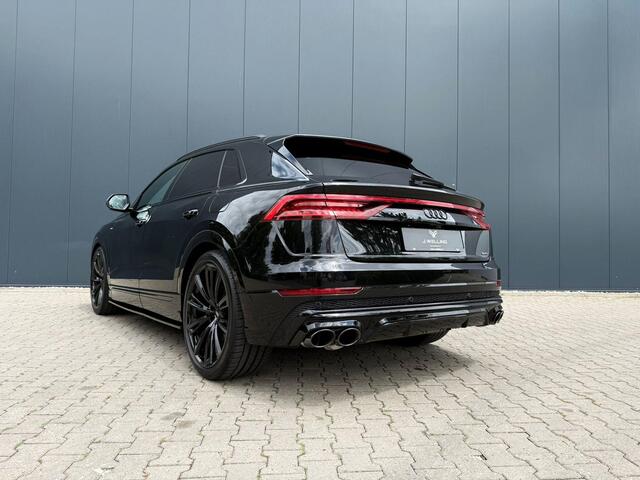 Audi Q8 55 TFSI e quattro pano tr.hk Matrix B&O
