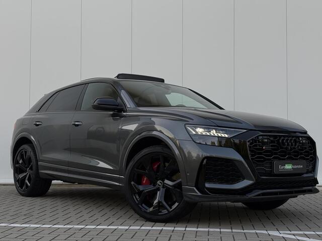 Audi Q8 4.0 TFSI RS Q8 quattro | 726 PK | KERAMISCHE REMMEN | DAYTONA GREY | PANO | CARBON | BTW