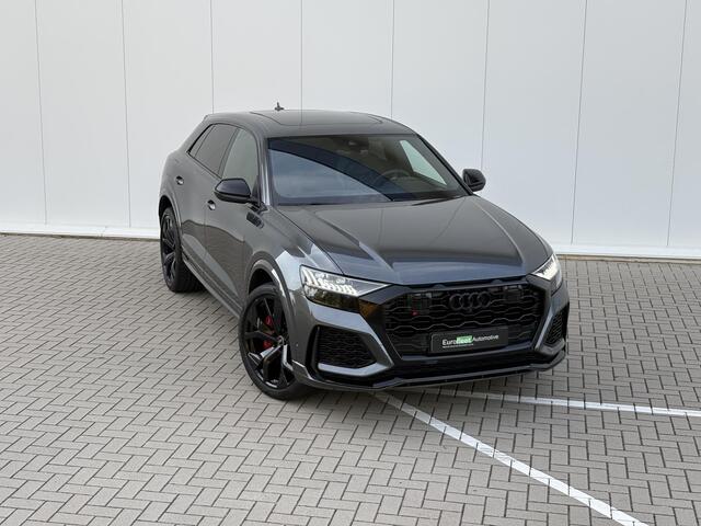 Audi Q8 4.0 TFSI RS Q8 quattro | 726 PK | KERAMISCHE REMMEN | DAYTONA GREY | PANO | CARBON | BTW