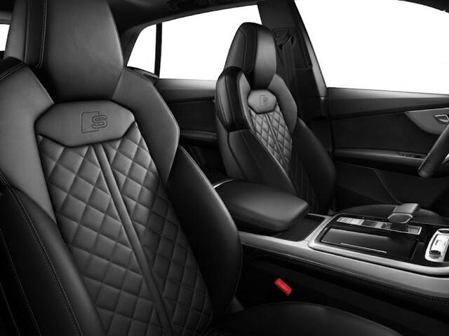 Audi Q8 Pro Line S e 290 kW 394 pk | Glazen panoramadak | Leder boven kunstleder onder | Trekhaak en aanhangerassistent | Vierwielbesturing |