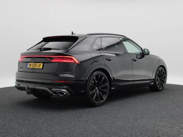 Audi Q8 4.0 TFSi SQ8 quattro 508 Pk Automaat | Head up | Bang & Olufsen | Valcona Leer | Memory | Panorama dak | Vierwielbesturing | Matrix LED | 360 Camera | Soft Close | 23 Inch | 76.574 Km !!