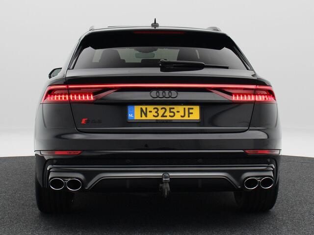 Audi Q8 4.0 TFSi SQ8 quattro 508 Pk Automaat | Head up | Bang & Olufsen | Valcona Leer | Memory | Panorama dak | Vierwielbesturing | Matrix LED | 360 Camera | Soft Close | 23 Inch | 76.574 Km !!