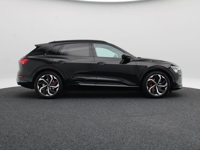 Audi Q8 e-tron 50 quattro S Edition 95 kWh 340 Pk | Stoelverwarming | Adaptive Cruise | Panoramadak | Bang & Olufsen | Trekhaak | Camera | CarPlay | 58.185 Km !!