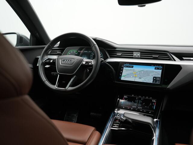 Audi Q8 e-tron 50 quattro S Line 95 kWh 340pk Dealer O.H | Luchtvering | Trekhaak Afn. | Adaptive Cruise | Bang & Olufsen | Head Up | 360 Camera | Lederen Sportstoelen & Stuur Verwarmd | Keyless | Apple Carplay | BLIS | Virtual | Navigatie | DAB | 21"L.M |