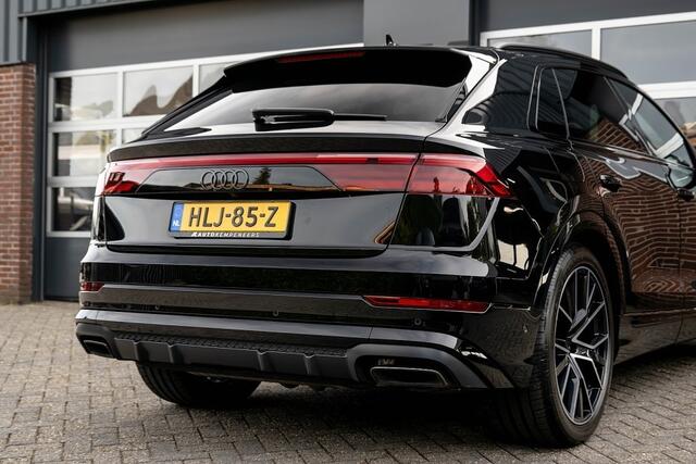 Audi Q8 55 TFSI e quattro S line | Panorama | B&O | 4-Wielbest. | RS-Seats | Head-Up | Soft Close | Luchtvering | 22'' | ACC |