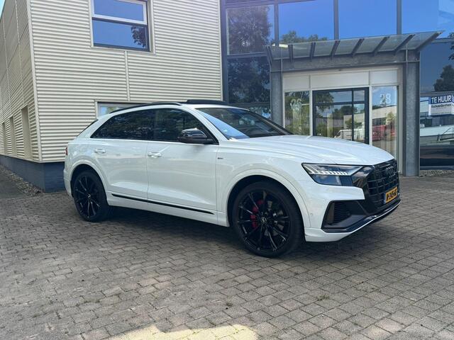 Audi Q8 55 TFSI Quattro | S-line | Panorama | Matrix LED | Luchtvering | ACC | Head-up Display