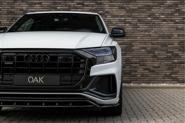 Audi Q8 55 TFSI e quattro S-Line | Navi | Leder | B&O | Trekhaak | Luchtvering | Camera | 23"LM | Head-Up | Wit Metallic