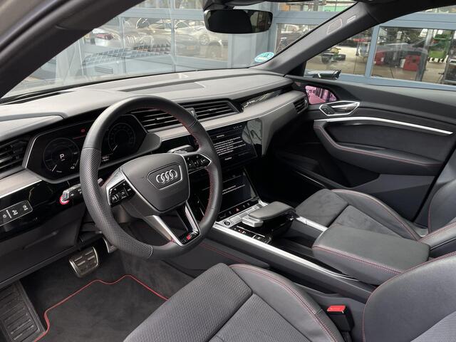 Audi Q8 Sportback e-tron 55 quattro Edition 115 kWh | Panoramadak | Bang en Olufsen | Trekhaak