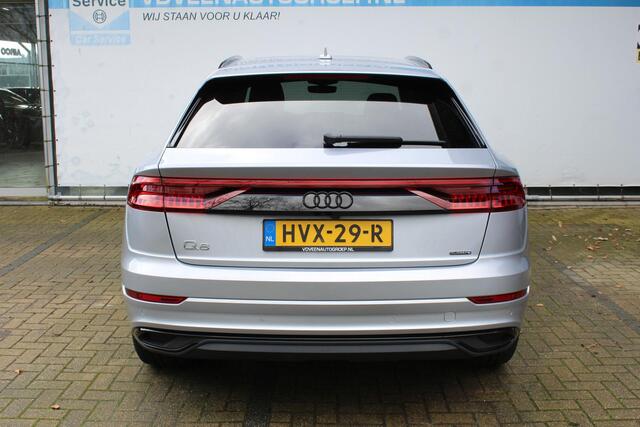 Audi Q8 55 TFSI e quattro Pro Line | Incl. 12 maanden Garantie | Night Vision Assistant | Luchtvering | Panorama dak | 360* Camera | Keyless Go | Stoel/stuur verwarming | Stoelventilatie | Elektrisch verstelbare stoelen | Elektrische kofferbakklep | Adaptive cruise | Dodehoekdetectie | Apple CarPlay/Android Auto | DAB | Climate controle | Automatisch inparkeren | Navigatie |