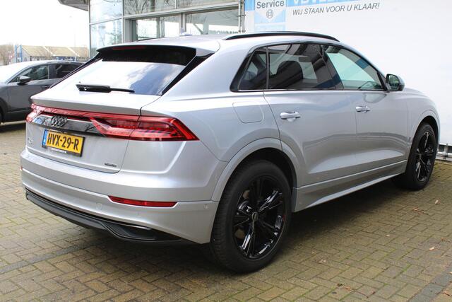 Audi Q8 55 TFSI e quattro Pro Line | Incl. 12 maanden Garantie | Night Vision Assistant | Luchtvering | Panorama dak | 360* Camera | Keyless Go | Stoel/stuur verwarming | Stoelventilatie | Elektrisch verstelbare stoelen | Elektrische kofferbakklep | Adaptive cruise | Dodehoekdetectie | Apple CarPlay/Android Auto | DAB | Climate controle | Automatisch inparkeren | Navigatie |