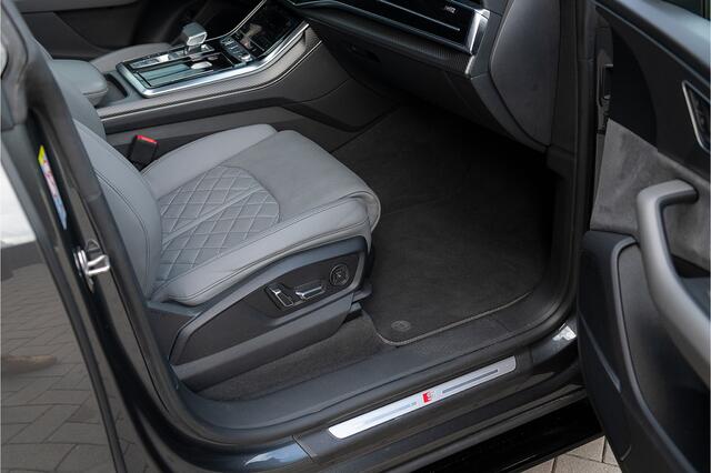 Audi Q8 55 TFSI e quattro S-Line ACC Pano Massage Keyless Matrix B&O 360 Softclose Memory Ambient