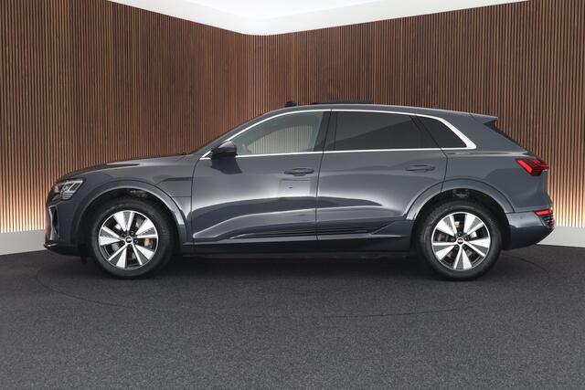 Audi Q8 e-tron 50 340pk quattro S Edition 95 kWh SOH 100% B&O HUD Keyless Stoelverwarming Camera Panoramadak Navigatie 2x S-Line