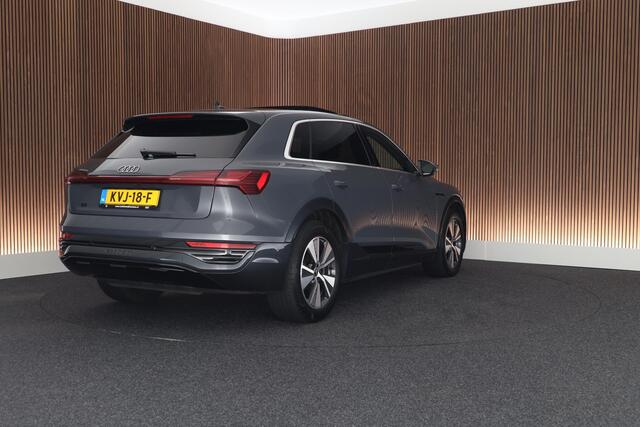 Audi Q8 e-tron 50 340pk quattro S Edition 95 kWh SOH 100% B&O HUD Keyless Stoelverwarming Camera Panoramadak Navigatie 2x S-Line