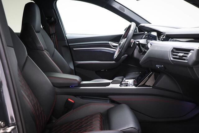 Audi Q8 e-tron 55 quattro Advanced Edition 115 kWh | PANORAMADAK | HEAD UP | LEDER | SFEERVERLICHTING | B&O | 360 CAMERA | TREKHAAK | 23"