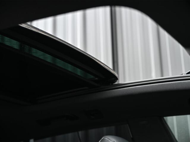 Audi Q8 55 TFSI e quattro Pro Line Plus | Panoramadak | Night Vision | B&O | HUD | 360 Camera | Adaptive Cruise | Luchtvering | Stoelverwarming V+A | Ambiance Verlichting | Trekhaak |