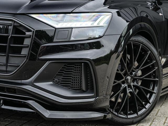 Audi Q8 55 TFSI e quattro Pro Line Plus | Panoramadak | Night Vision | B&O | HUD | 360 Camera | Adaptive Cruise | Luchtvering | Stoelverwarming V+A | Ambiance Verlichting | Trekhaak |