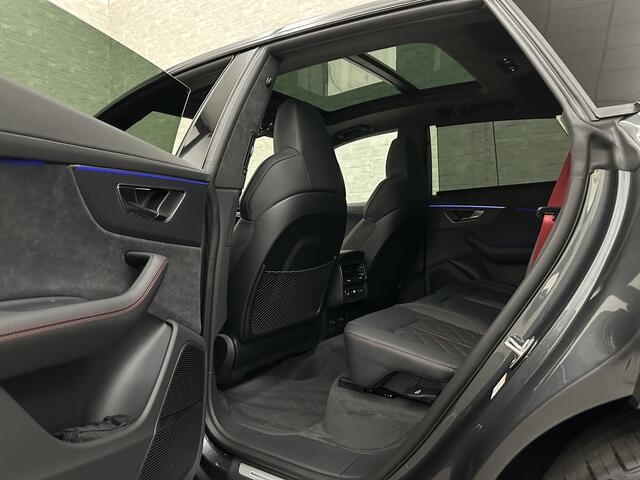 Audi Q8 60e Competition 490pk | 4WS | Massage | Carbon | Ventilatie | Valcona Leder+ Pakket | B&O Sound | 23'' | Alcantara hemel | Head-Up | Soft-Close | Panorama | 2x Memory | Trekhaak | Keyless-Entry | Luchtvering | Nieuw | Fabrieksgarantie. – foto 6