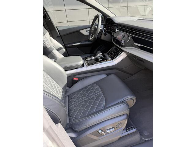 Audi Q8 60 TFSI e quattro Pro Line S Competition Panorama