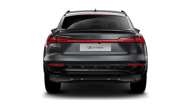 Audi Q8 Sportback e-tron 55 quattro S Edition 115 kWh Panoramadak - Adaptieve Cruise Control - S Sportstoelen - Uitgebreide interieurvoorverwarming - B&O - Parkeerassistent - 2e laadpunt -