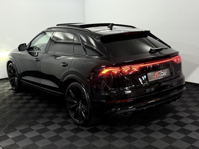 Audi Q8 60 TFSI e-hybride quattro S-line Competition AWD Rs seats, B&O, Soft close, 360 Camera, Panoramadak, Elektrische trekhaak, Luchtvering, Head-up display, 490 PK, 2 Jaar garantie, Vol optie