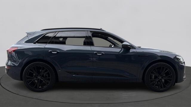 Audi Q8 e-tron 55 quattro S Edition 115 kWh 49 – foto 6